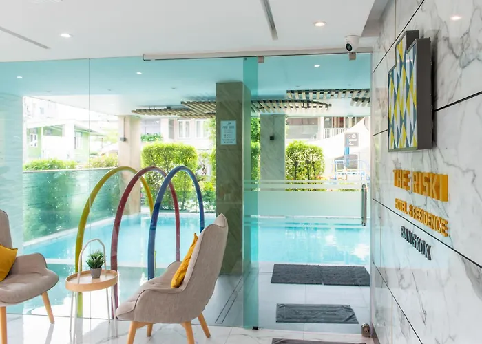 Bangphlat Hotel Bangkok