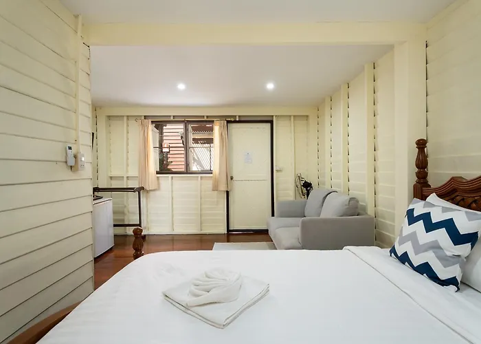Hotel Bangphlat